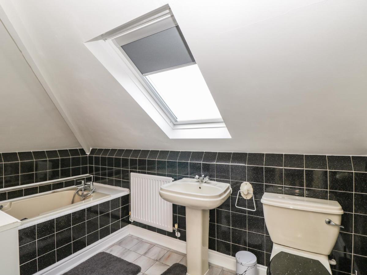 Annex Chetnole Villa Bristol Bagian luar foto